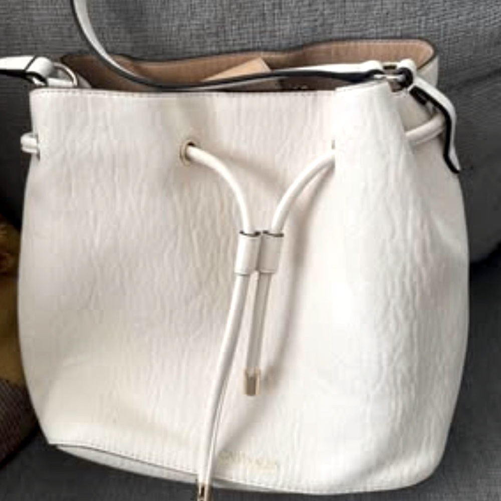 Calvin Klein Crossbody/Shoulder Bucket Bag